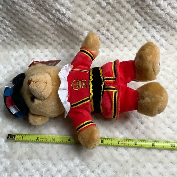 KEEL Toys Beefeater Plush Hug Me Bear Stuffed Animal Toy with Tags - Picture 16 of 16